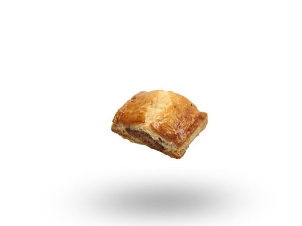 Half saucijzenbroodje 1/2